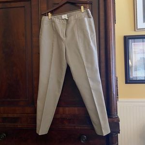 chico’s so slimming skinny khakis size 1.5